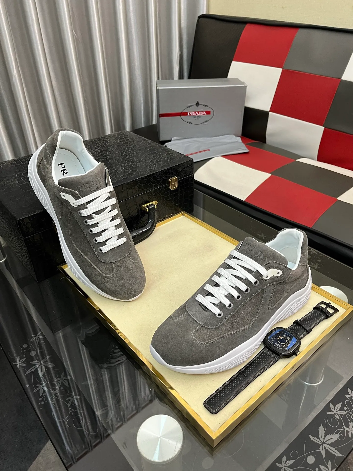 Men's shoes 💰400⌚️⌚️【PRADA】Prada casual shoes, originally developed 1:1, made of high-mercerized cowhide with imported cowhide, silk sheepskin lining, rubber outsole, comfortable and soft on the foot, size: 38-444️⃣Colors available
